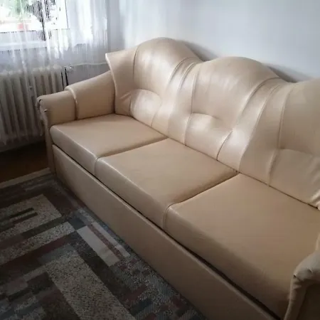 Ina Apartment *